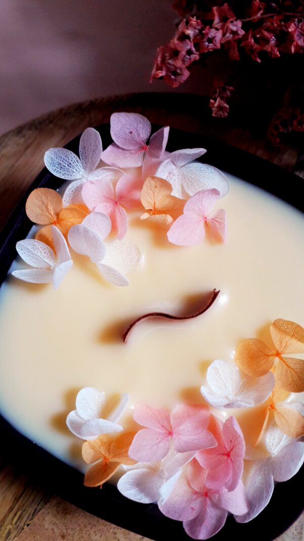 bougie-artisanale-fleurs-séchées