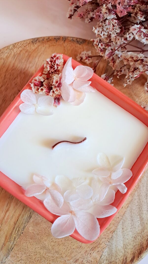 bougie-artisanale-fleurs-séchées