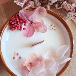 bougie-artisanale-fleurs-séchées
