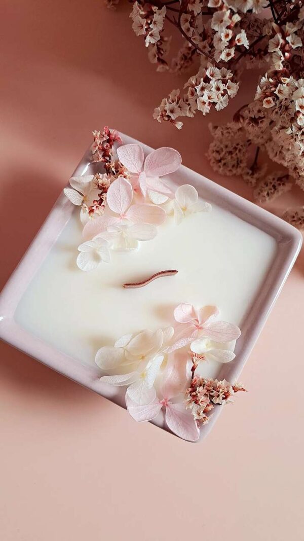 bougie-artisanale-fleurs-séchées