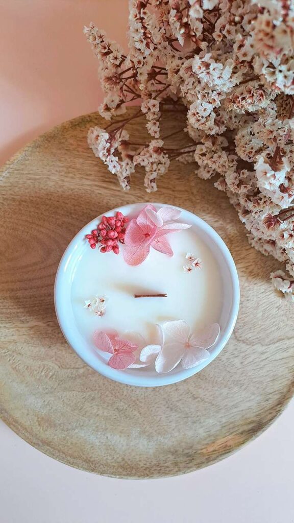 Bougie Artisanale Naturelle Parfumée et Fleurie | AZALÉE DU JAPON