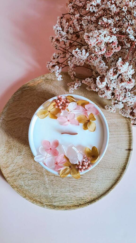 Bougie Artisanale Parfumée & Fleurie | BOìS DE ROSE