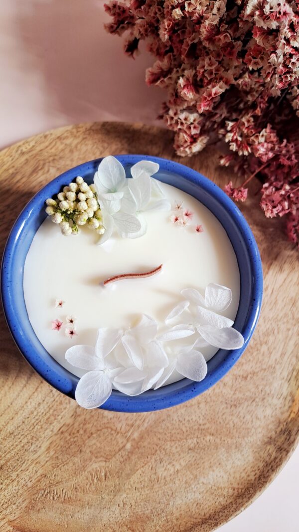 bougie-artisanale-fleurs-séchées