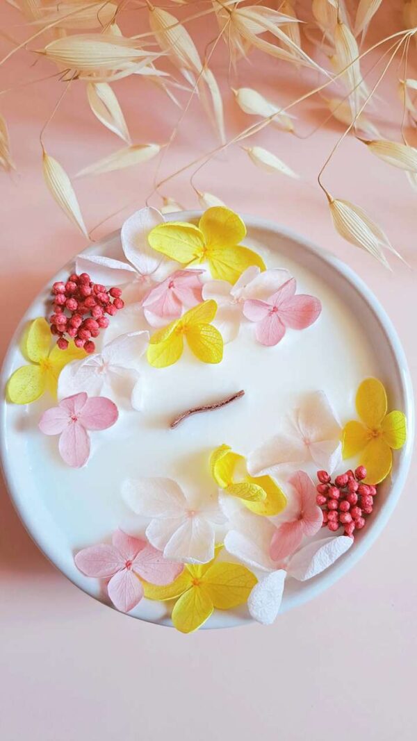 bougie-artisanale-fleurs-séchées
