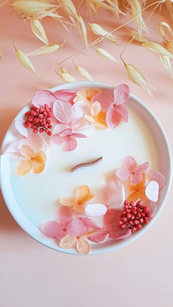 bougie-artisanale-fleurs-séchées