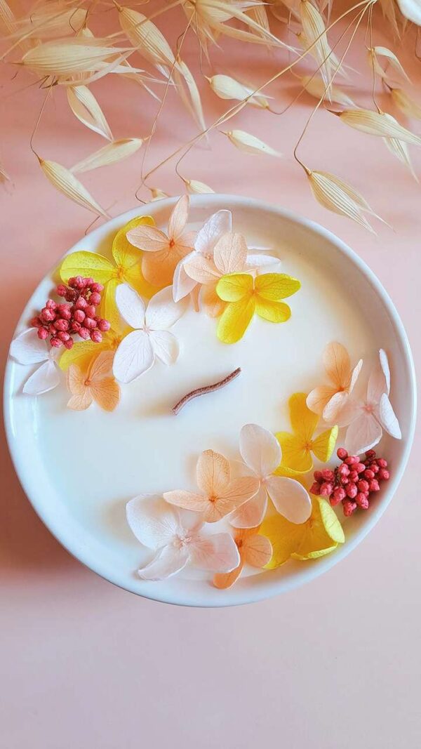 bougie-artisanale-fleurs-séchées