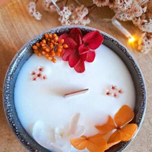 bougie-artisanale-fleurs-séchées