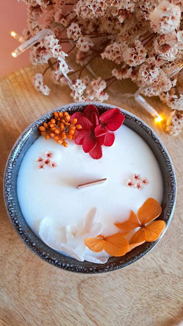 bougie-artisanale-fleurs-séchées