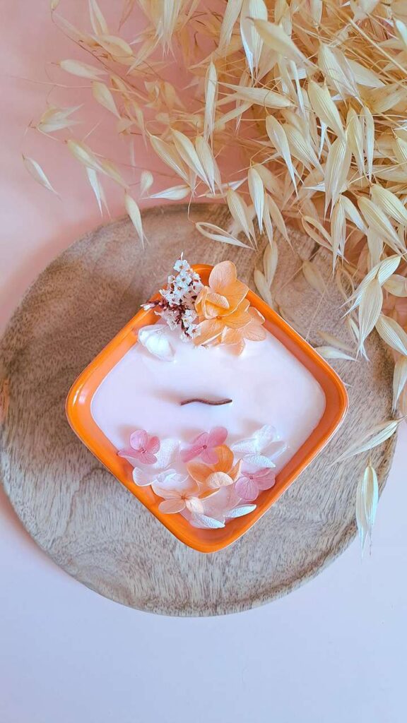Bougie Artisanale Naturelle Parfumée et Fleurie | MANGUE & COCO
