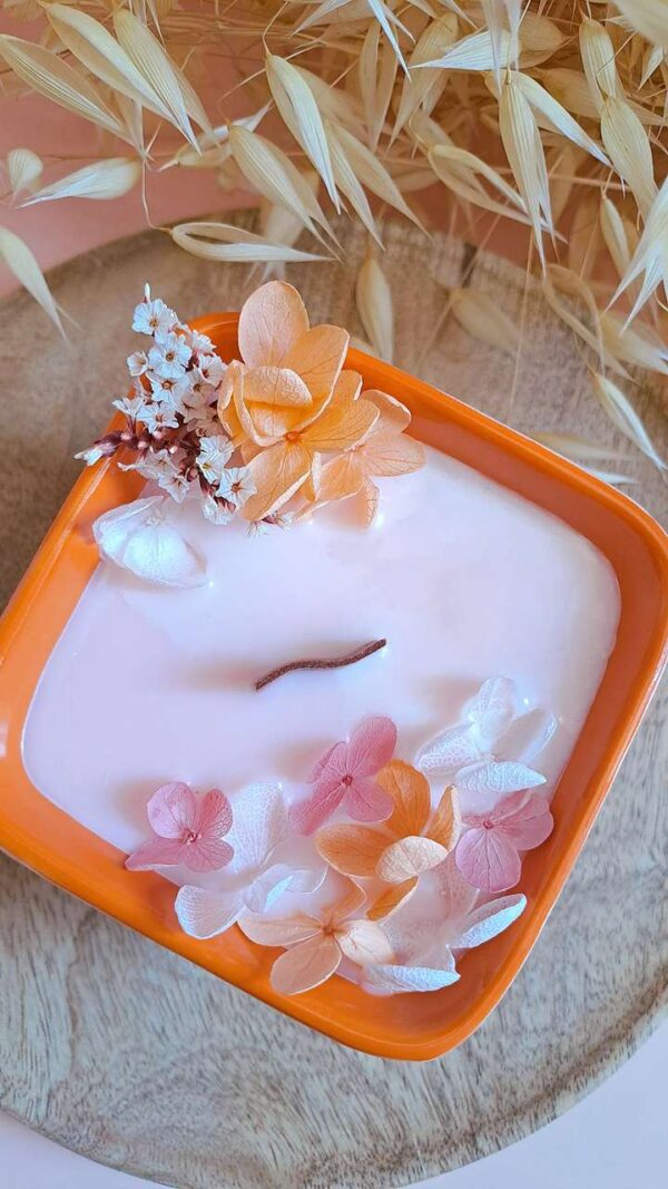 bougie-artisanale-fleurs-séchées