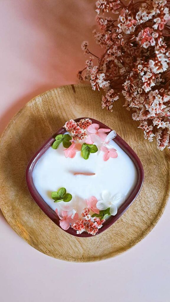 Bougie Artisanale Parfumée et Fleurie | LìTCHì GìVRÉ