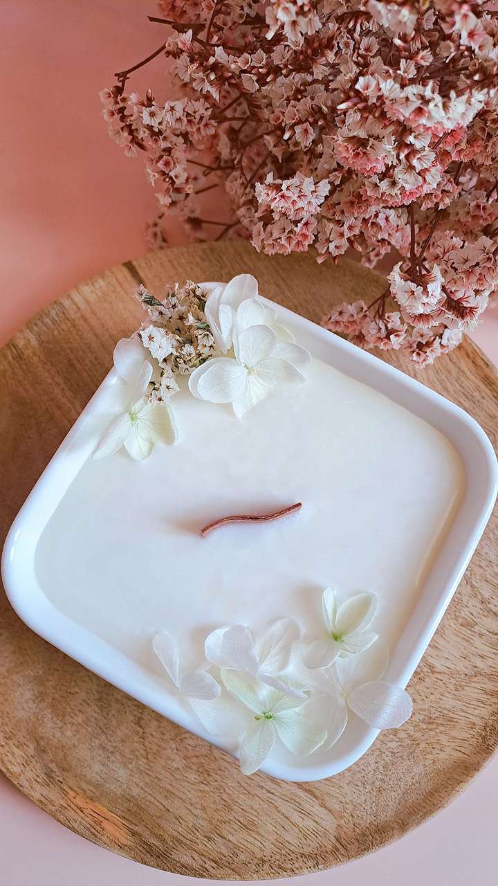 bougie-artisanale-fleurs-séchées
