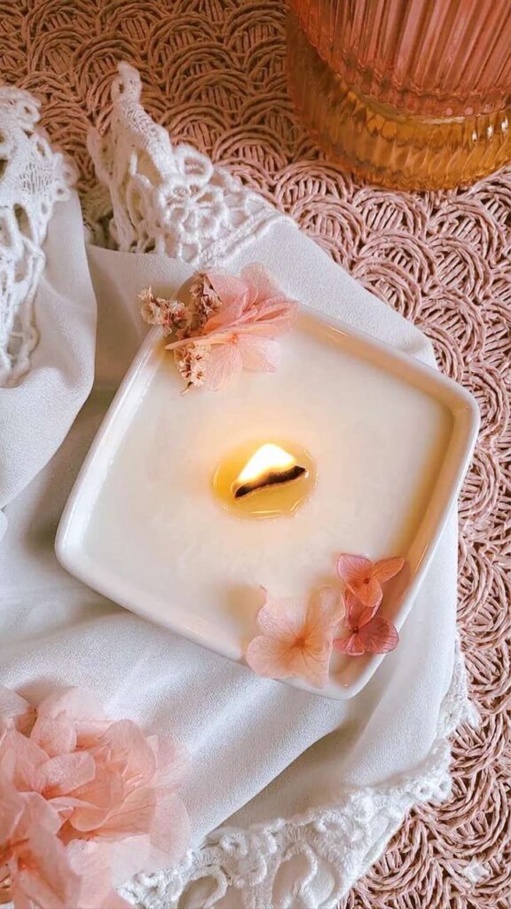 Bougie Artisanale Parfumée et Fleurie | AZALÉE DU JAPON