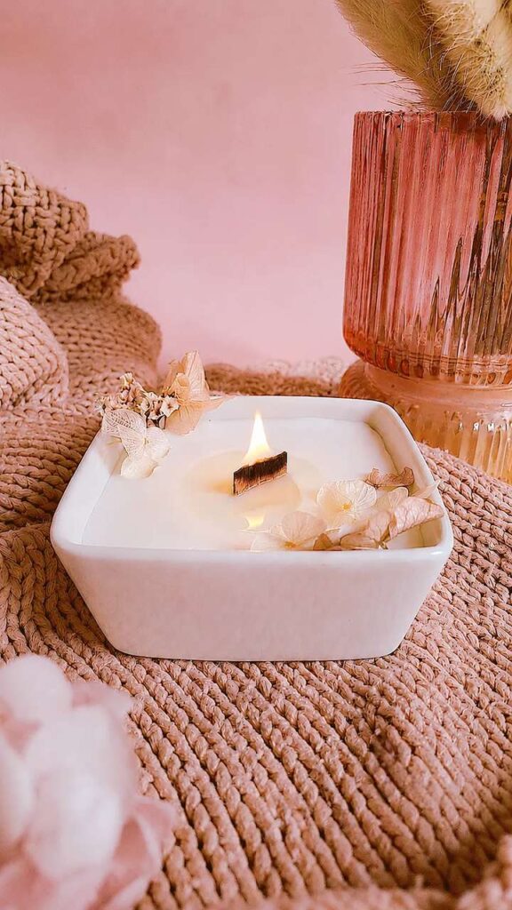 Bougie Artisanale Parfumée et Fleurie | MUSC BLANC