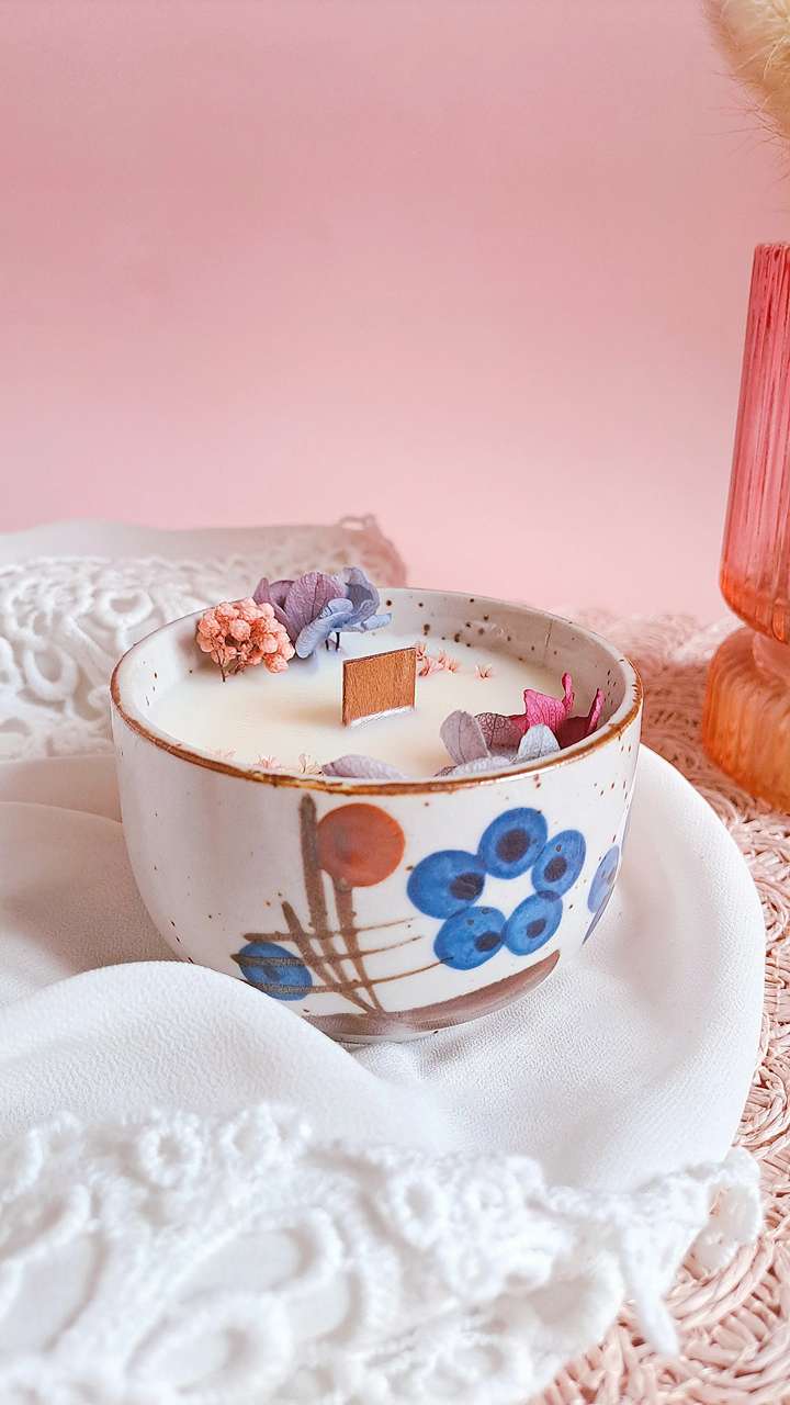 Bougie Artisanale Parfumée et Fleurie | CASSìS MUSQUÉ – Image 3